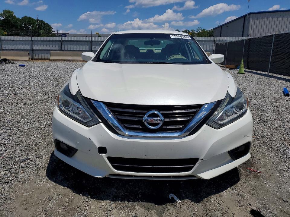2017 NISSAN ALTIMA 2.5 SV — Фото 5 из 12