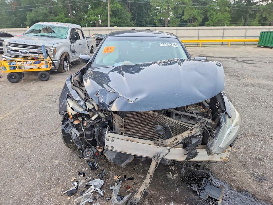 2017 NISSAN ALTIMA 2.5 SV — Фото 5 из 12