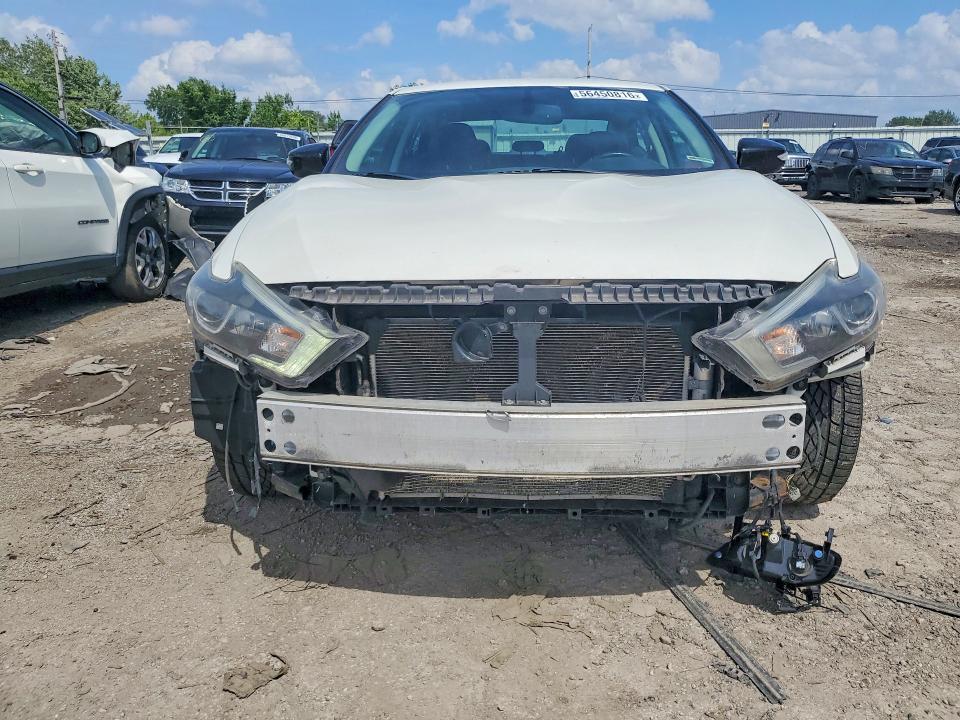 2017 NISSAN MAXIMA 3.5 SV — Фото 5 из 13