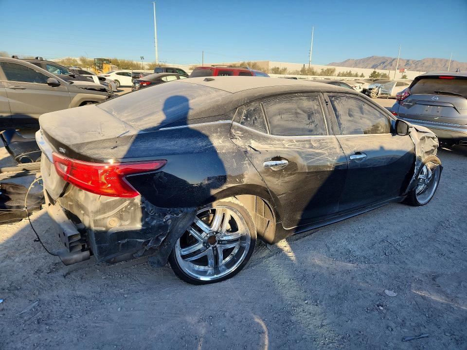 2017 NISSAN MAXIMA 3.5S — Фото 3 из 13