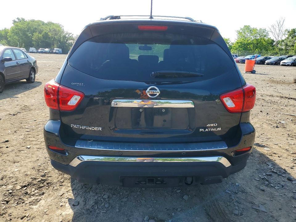 2017 NISSAN PATHFINDER PLATINUM — Фото 6 из 13