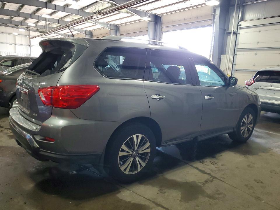 2017 NISSAN PATHFINDER S — Фото 3 из 13