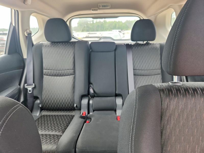 2017 NISSAN ROGUE S — Фото 10 из 13