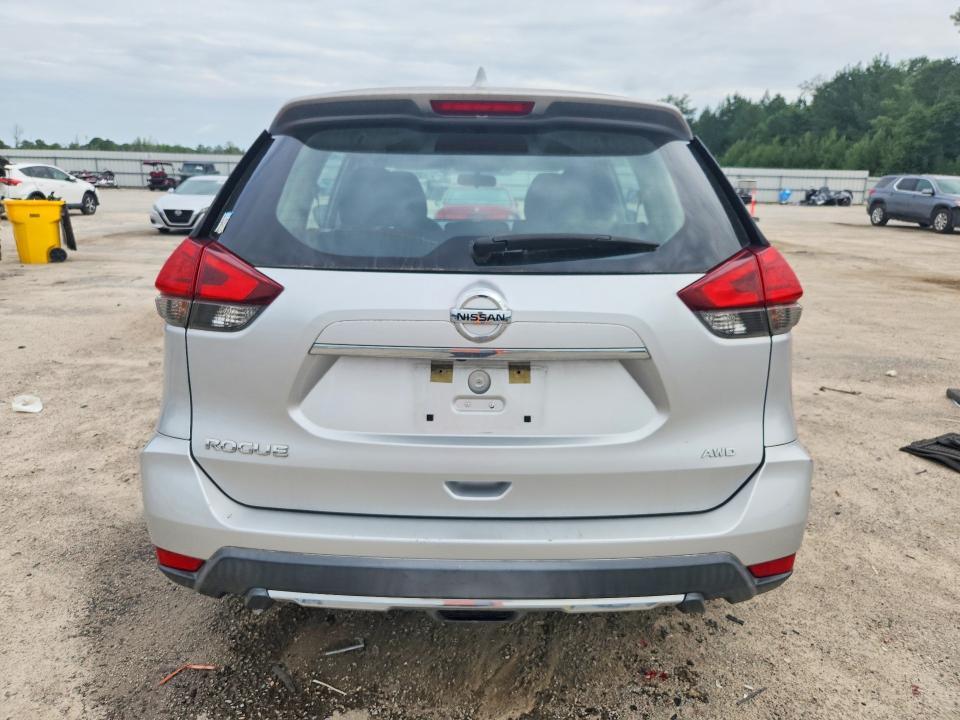 2017 NISSAN ROGUE S — Фото 6 из 13