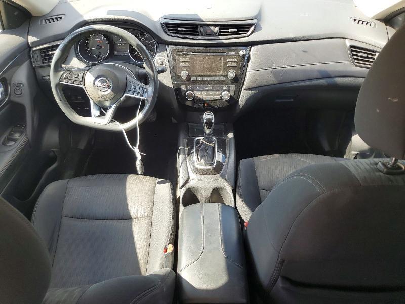 5N1AT2MT6HC885466 2017 NISSAN ROGUE photo no. 8