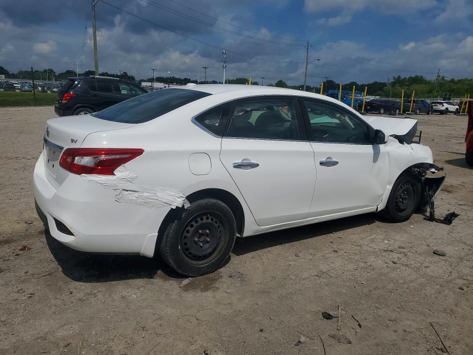 2017 NISSAN SENTRA SV — Фото 3 из 12