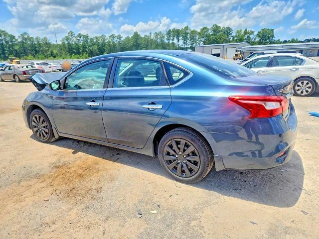 2017 NISSAN SENTRA SV — Фото 2 из 13