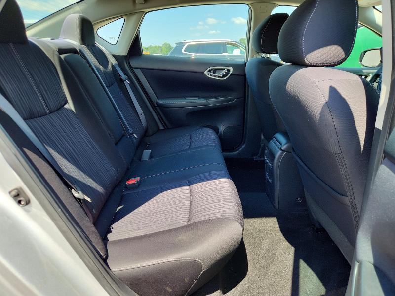2017 NISSAN SENTRA SV — Фото 10 из 12