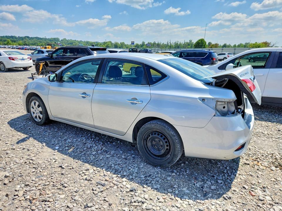 2017 NISSAN SENTRA SV — Фото 2 из 12