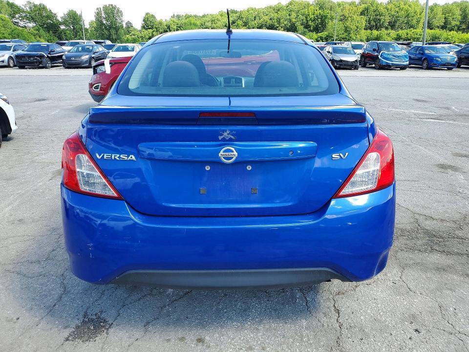 2017 NISSAN VERSA 1.6 SV — Фото 6 из 12