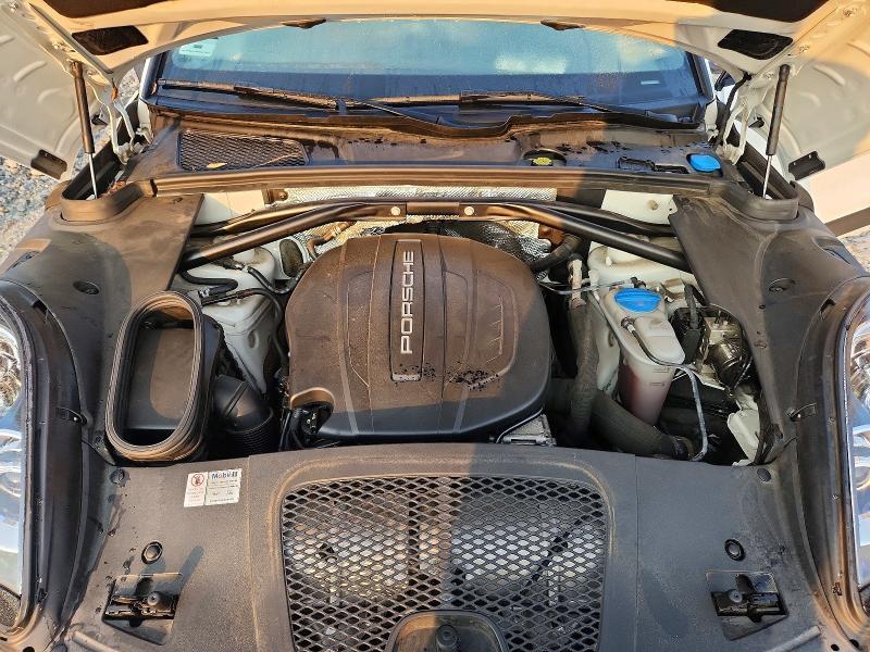 WP1AA2A52HLB07616 2017 PORSCHE MACAN photo no. 12