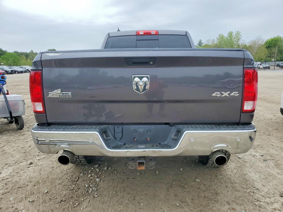 2017 RAM 1500 SLT — Фото 6 из 13