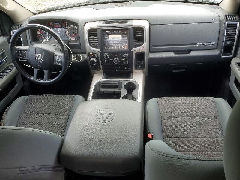 2017 RAM 1500 SLT — Фото 8 из 13