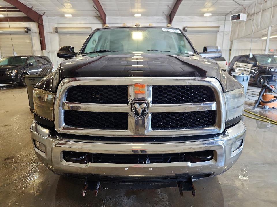 2017 RAM 3500 ST — Фото 5 из 12