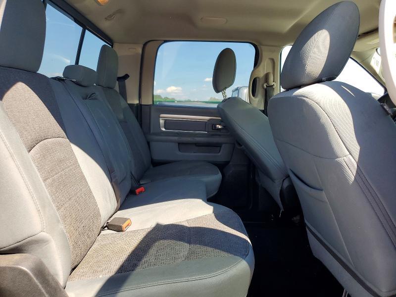 2017 RAM 1500 SLT — Фото 10 из 12