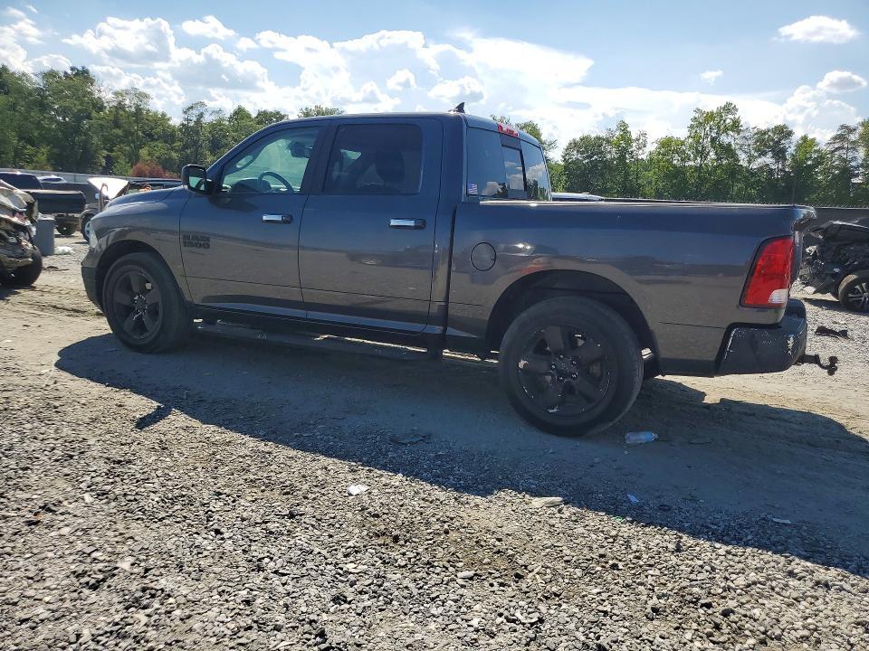 2017 RAM 1500 SLT — Фото 2 из 12