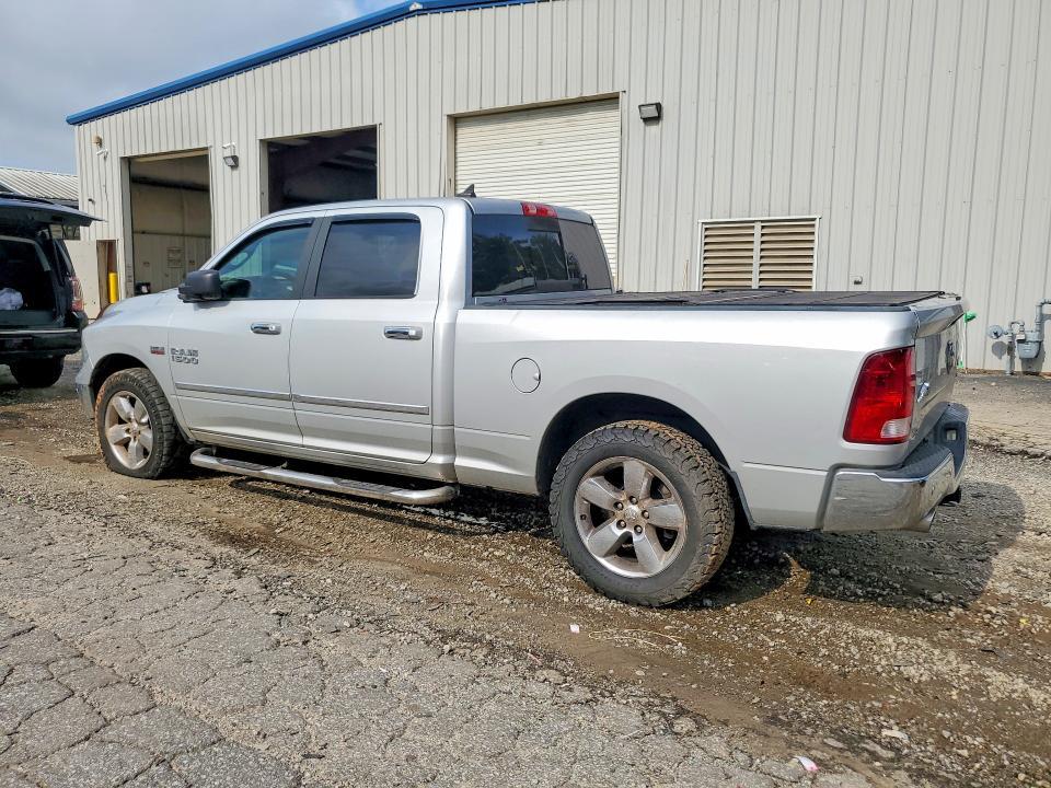 1C6RR7TT1HS743706 2017 RAM 1500 photo no. 2
