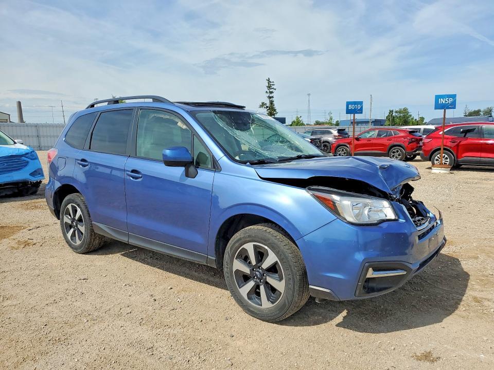 JF2SJAEC7HH548266 2017 SUBARU FORESTER photo no. 4
