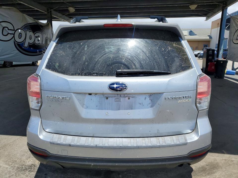 2017 SUBARU FORESTER 2.5I PREMIUM — Фото 6 из 12