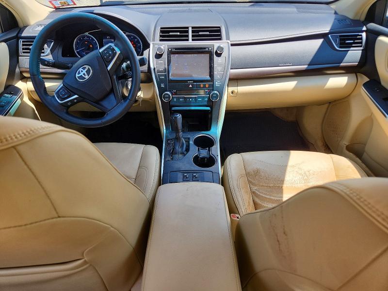 2017 TOYOTA CAMRY XLE — Фото 8 из 12