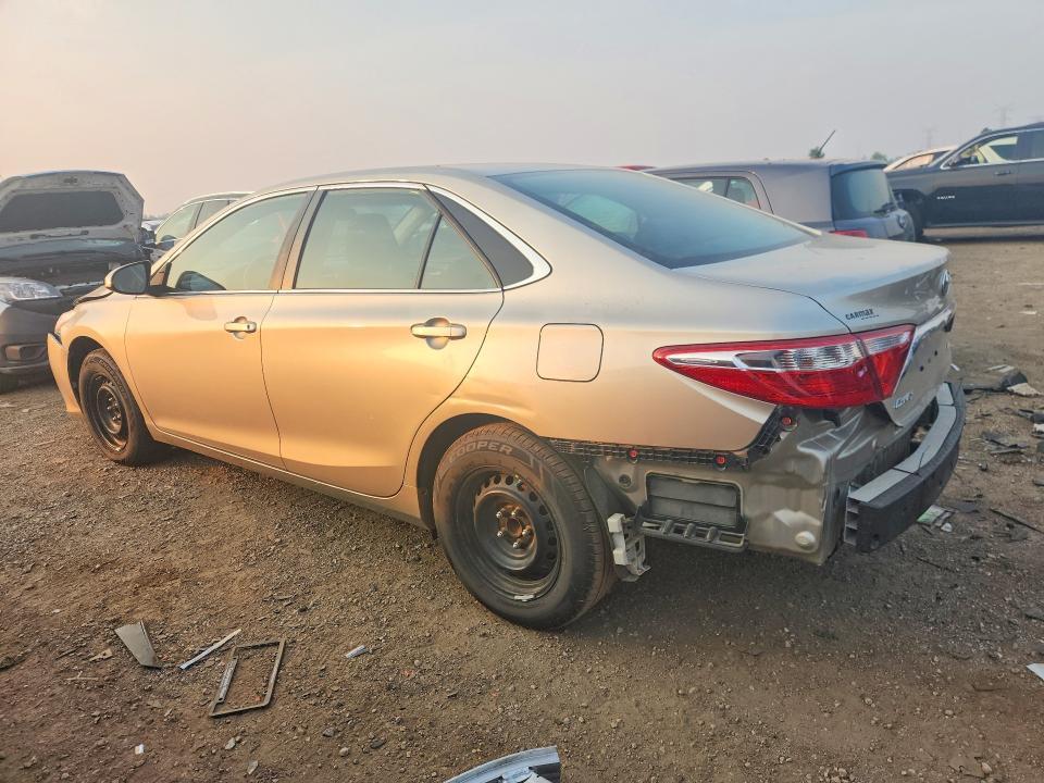2017 TOYOTA CAMRY LE — Фото 2 из 12