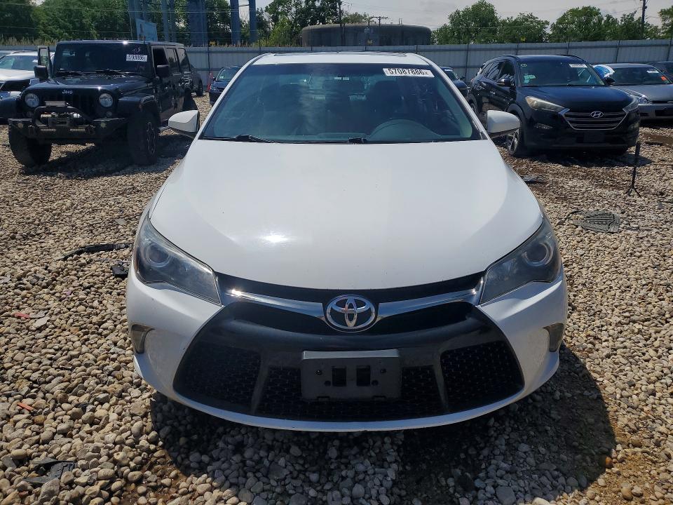 2017 TOYOTA CAMRY XSE — Фото 5 из 13