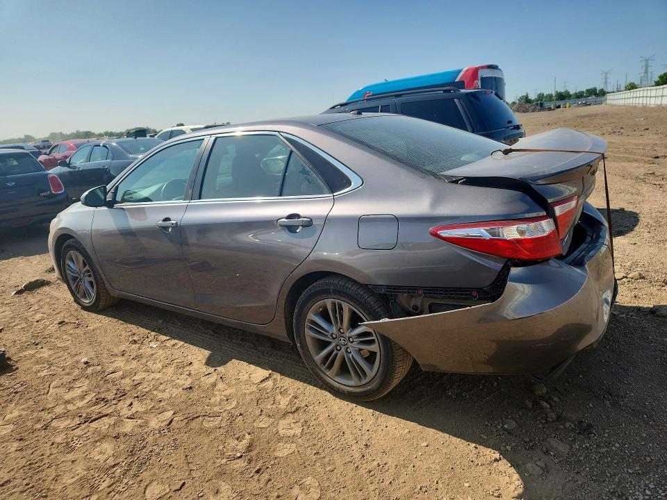2017 TOYOTA CAMRY SE — Фото 2 из 12