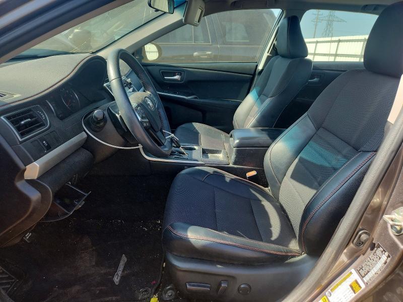 2017 TOYOTA CAMRY SE — Фото 7 из 12