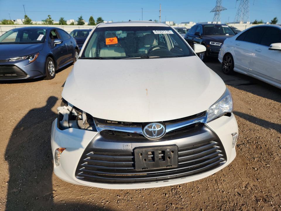 2017 TOYOTA CAMRY XLE — Фото 5 из 12