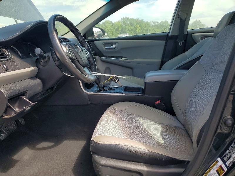 2017 TOYOTA CAMRY SE — Фото 7 из 12