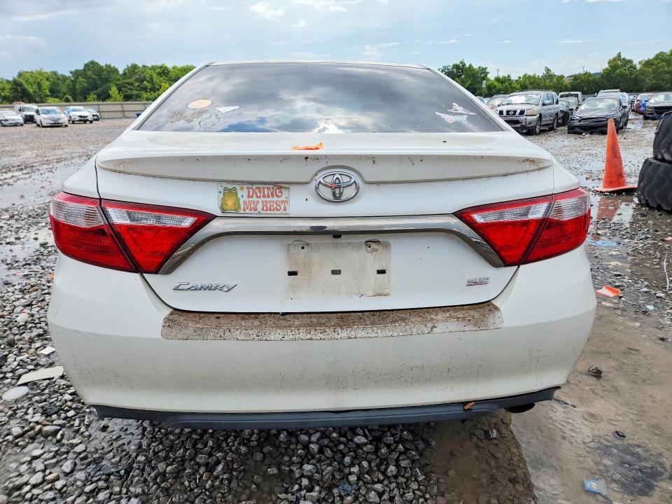 2017 TOYOTA CAMRY SE — Фото 6 из 12