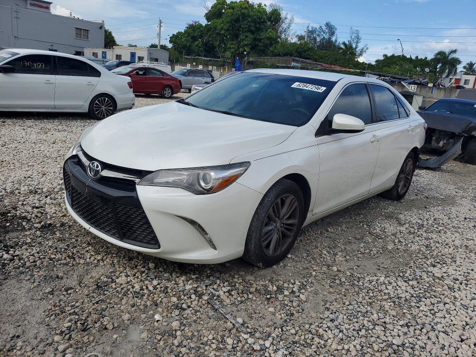 4T1BF1FK7HU359335 2017 TOYOTA CAMRY photo no. 1