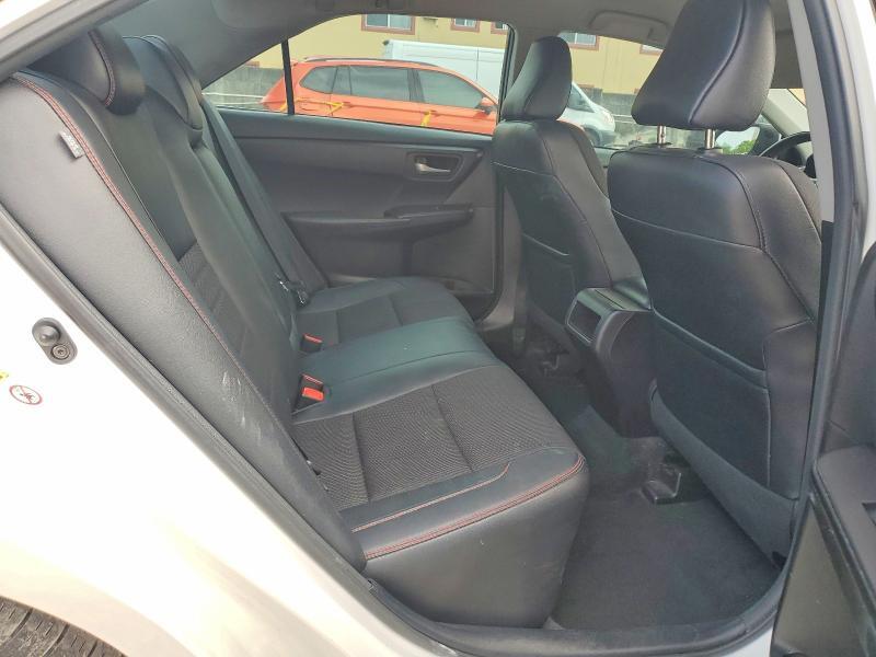 4T1BF1FK7HU359335 2017 TOYOTA CAMRY photo no. 10