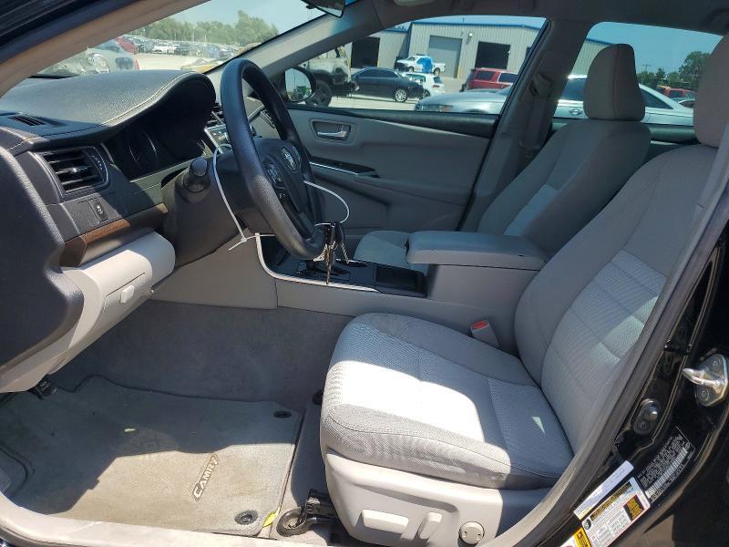2017 TOYOTA CAMRY LE — Фото 7 из 12