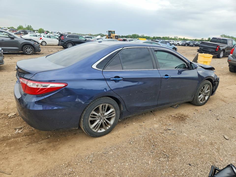 2017 TOYOTA CAMRY HYBRID XLE — Фото 3 из 12