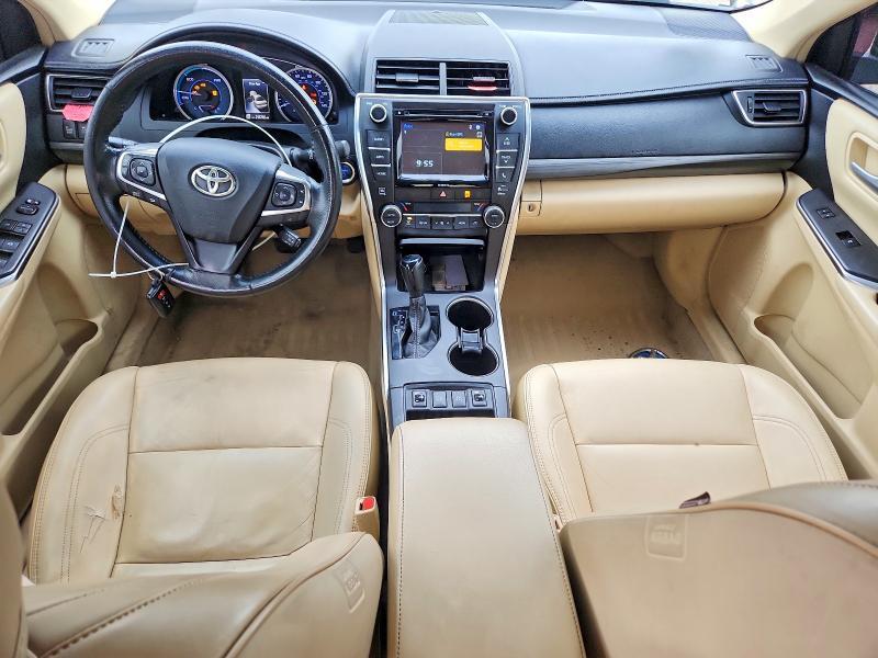 2017 TOYOTA CAMRY HYBRID XLE — Фото 8 из 12