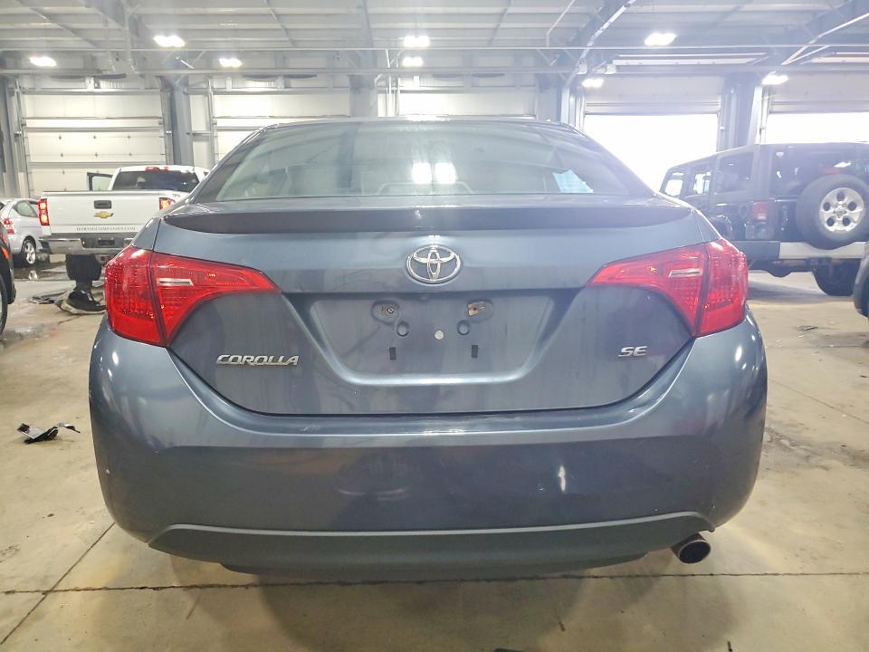 2017 TOYOTA COROLLA SE — Фото 6 из 13