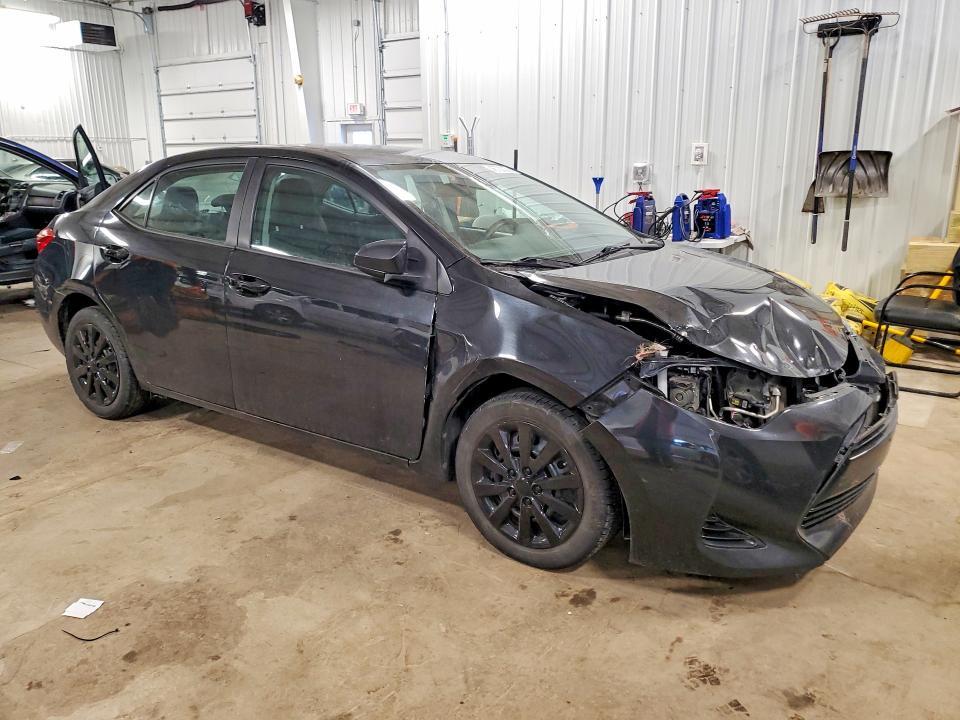2017 TOYOTA COROLLA LE — Фото 4 из 13