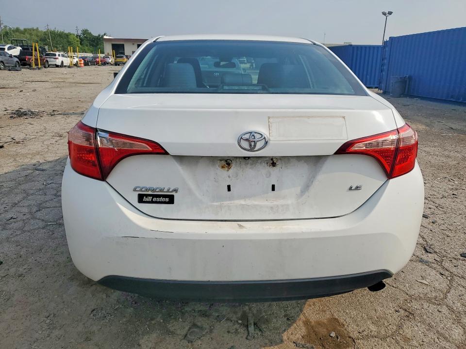 2017 TOYOTA COROLLA LE — Фото 6 из 12
