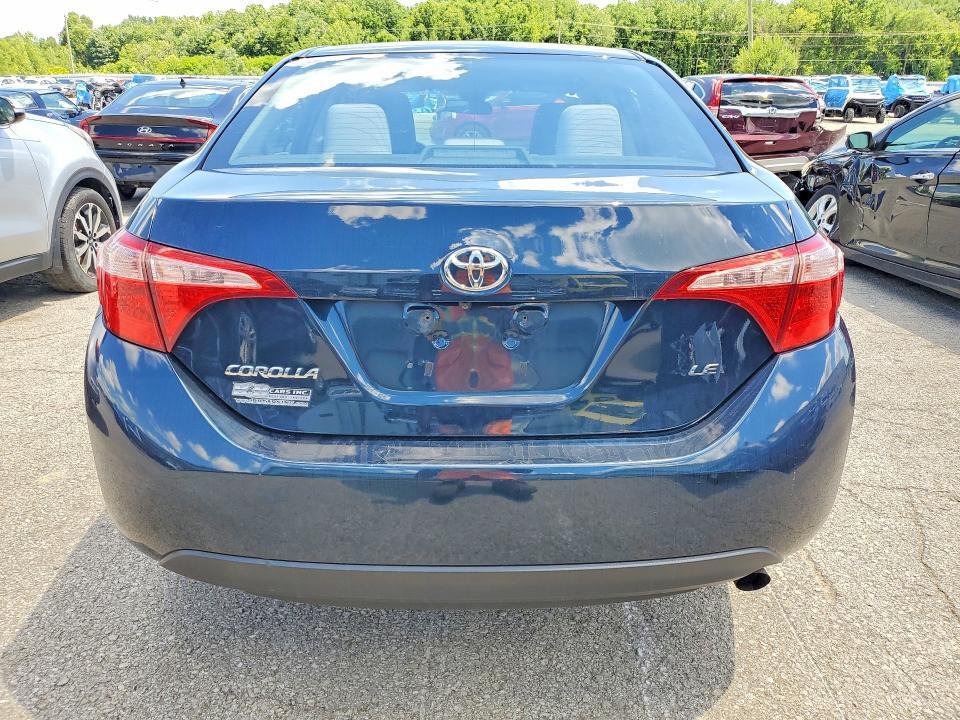 2T1BURHE8HC956510 2017 TOYOTA COROLLA photo no. 6