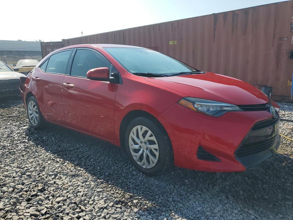 2017 TOYOTA COROLLA LE — Фото 4 из 12