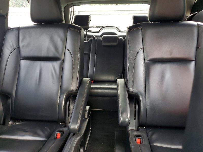 2017 TOYOTA HIGHLANDER XLE — Фото 10 из 13