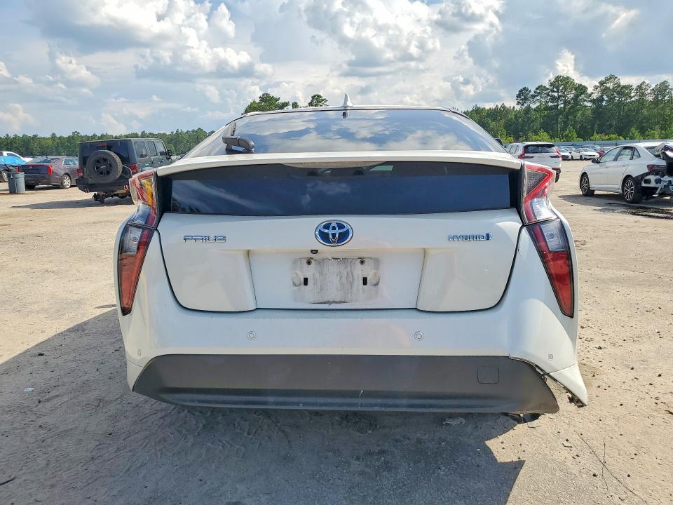 2017 TOYOTA PRIUS TWO — Фото 6 из 12