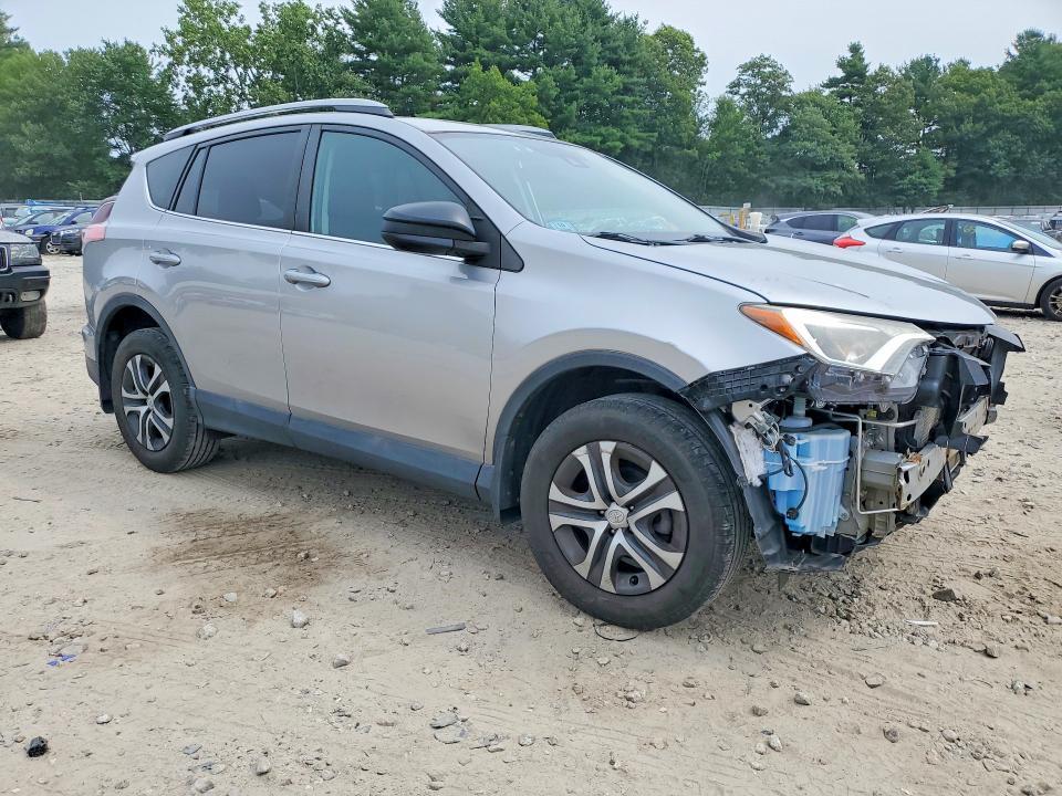2T3BFREVXHW577755 2017 TOYOTA RAV4 photo no. 4
