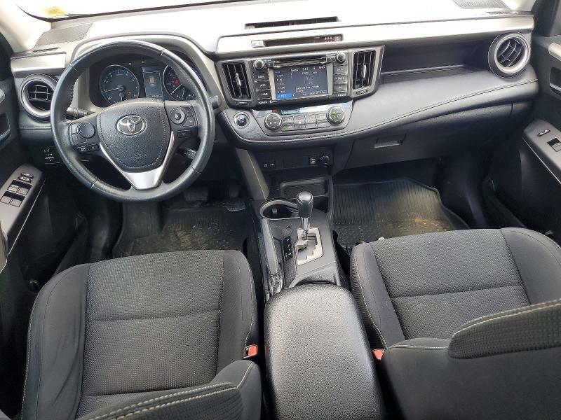 2017 TOYOTA RAV4 XLE — Фото 8 из 14