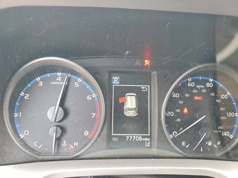 2017 TOYOTA RAV4 LE — Фото 9 из 13