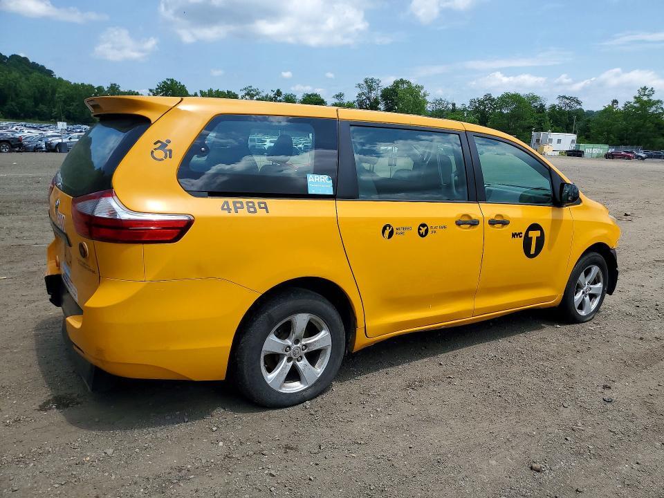 2017 TOYOTA SIENNA L 7-PASSENGER — Фото 3 из 14