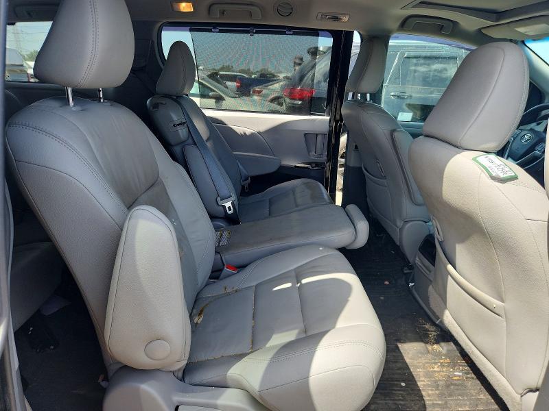 2017 TOYOTA SIENNA XLE 8-PASSENGER — Фото 11 из 14