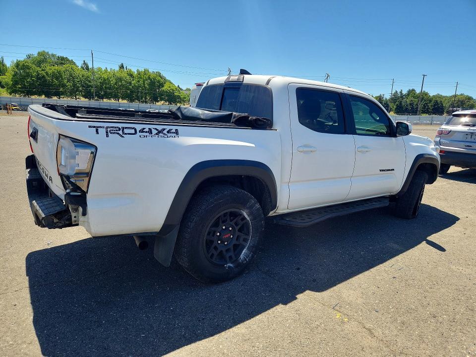 2017 TOYOTA TACOMA TRD OFF-ROAD — Фото 3 из 12