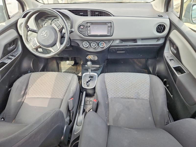2017 TOYOTA YARIS 5-DOOR LE — Фото 8 из 12